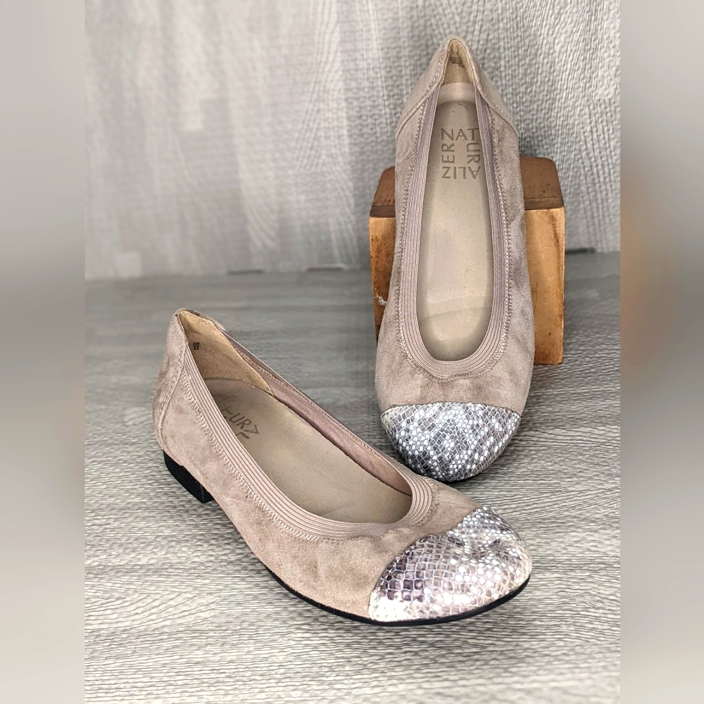 Naturalizer Therese Taupe Snakeskin Toe Ballet Flats, 6